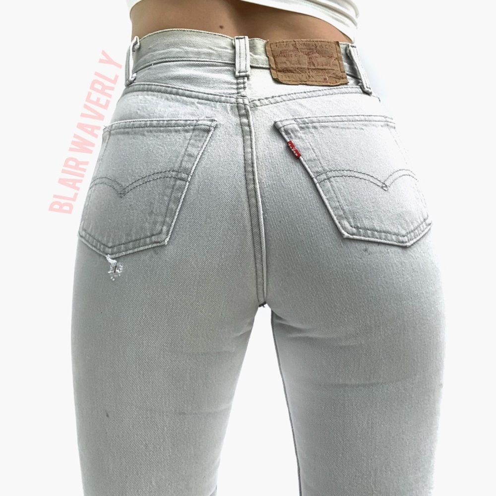 🍑Vintage Levi’s 501 paint splatter  🍑